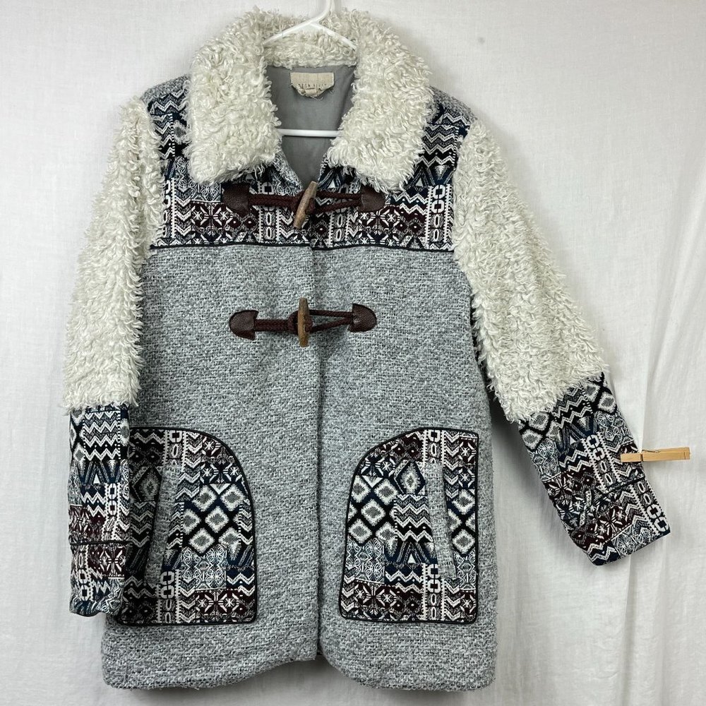 Moon River Faux Fur Tapestry Coat‎ Womens S Oversized Southwestern Aztec Toggle